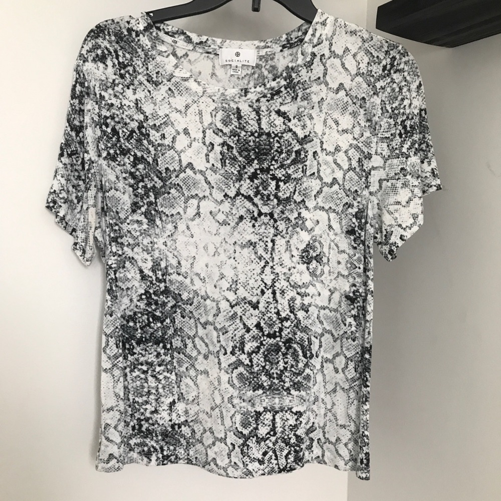 Socialite Snake skin loose fit tee
